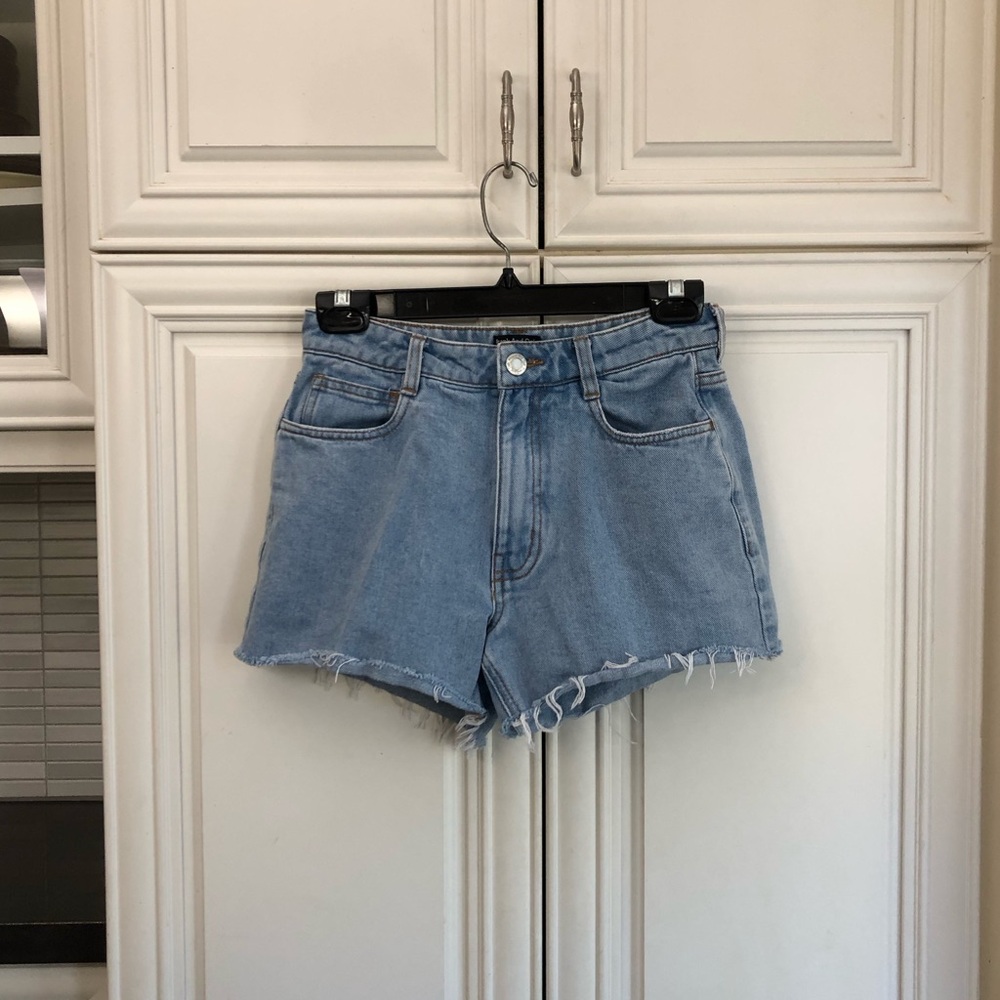 Frank & Oak high waisted women’s denim shorts